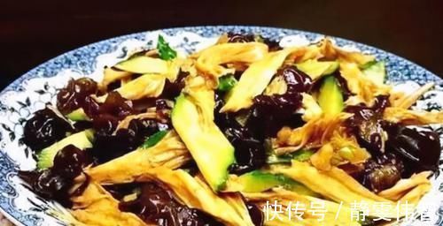 排毒养颜|聪明的人爱吃3种食物，排毒养颜、延缓衰老，好处多多！