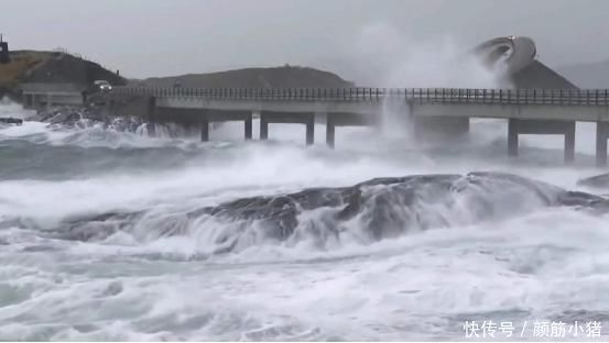 传说中的“断尾桥”,司机经过此地以为桥断了,常人心里承受不住