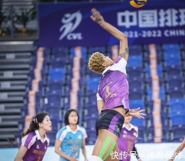 袁心玥|3连冠+第14冠!李盈莹瓦尔加斯轰37分:女排最强组合造17连胜封神