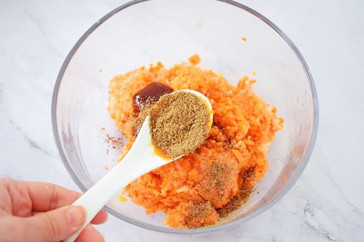 南瓜这做法最近火了,我家每周必做,松软千层,上桌就扫光