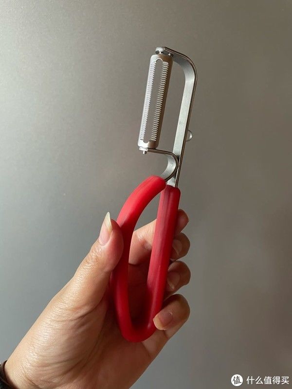 切丝、削皮、切片、压蒜泥，到底哪个工具最实用？盘一盘我用过的切菜神器