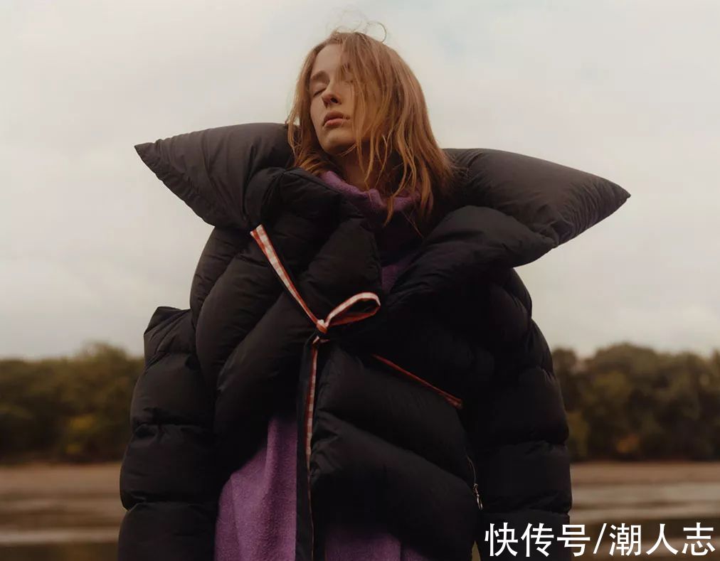 国产品牌|买羽绒服，选择网购还是线下实体店？听听过来人的经验，别被坑了