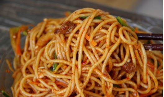 四川凉面最好吃的做法,酸辣开胃口感丰富,好吃到分分钟舔光盘