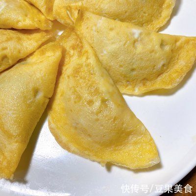 原来做年夜菜｜金玉满堂·0失败黄金蛋饺这么简单