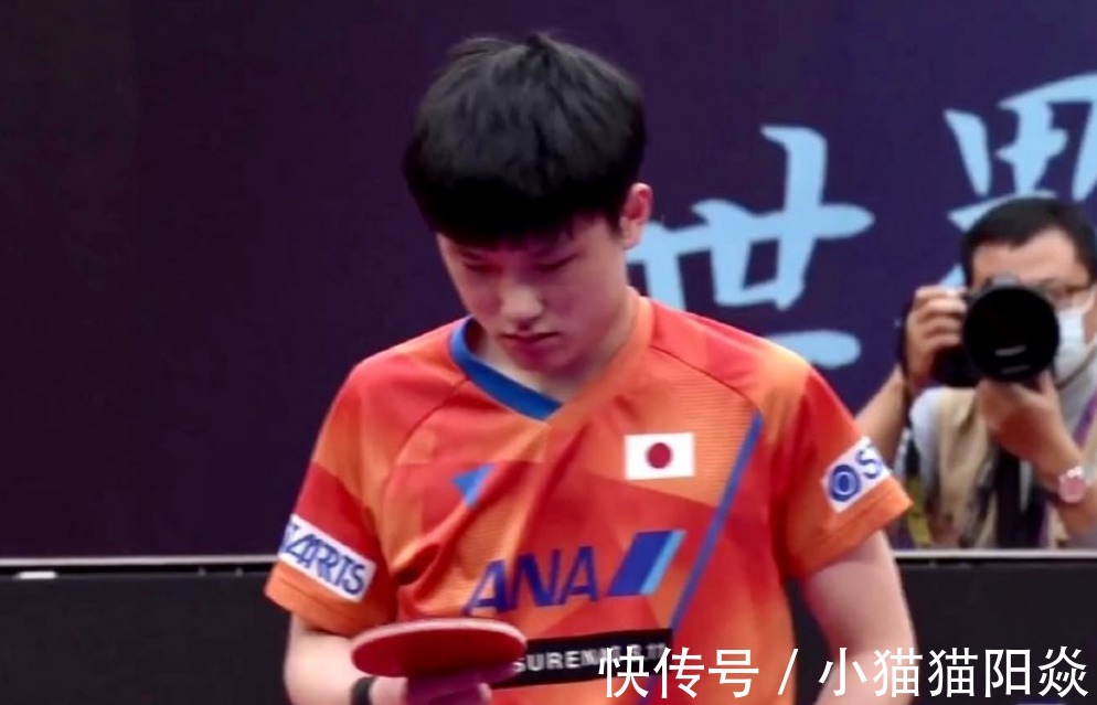 张本|伟大的4-3！32岁马龙把张本智和打闭嘴，1-3落后神奇大逆转