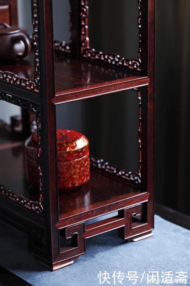 文房雅器,小叶紫檀,拐子纹案头博古架