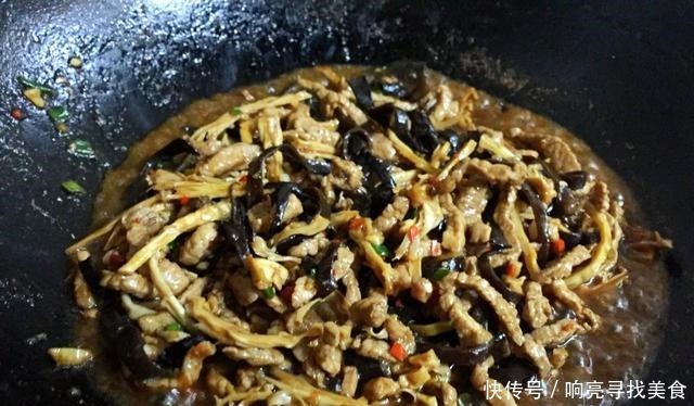 酸甜|手把手教你做鱼香肉丝，酸甜咸辣，开胃下饭，越吃越想吃！