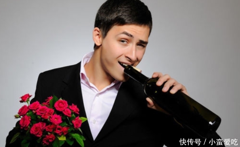 也会导致我们|男人长期“滴酒不沾”,身体或许会发生这些变化?