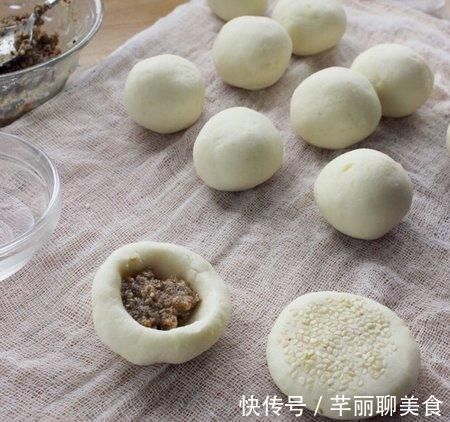 好吃|用土豆这样烙饼,香甜软糥,一口气吃3个,连挑食的孩子都说好吃