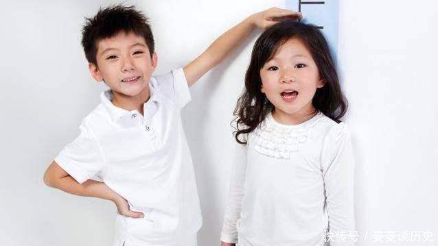 分泌|睡前3个坏习惯,会悄悄“夺走”孩子的身高,速查你家娃有没有中