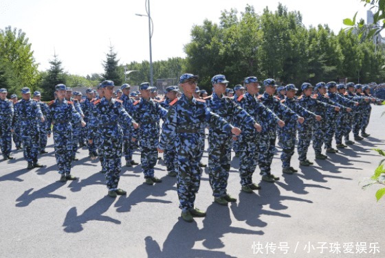 职位|大学军训教官是什么职位？为何军训结束后，都悄无声息的走了