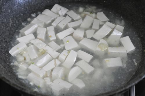 蚝油豆腐|高蛋白、低脂肪，冬天这菜别错过，1块钱1个，嫩滑入味比肉香！