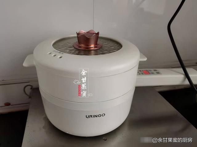 近期，这蔬菜我家经常买，擦丝团成丸子蒸一蒸，两口一个好鲜美