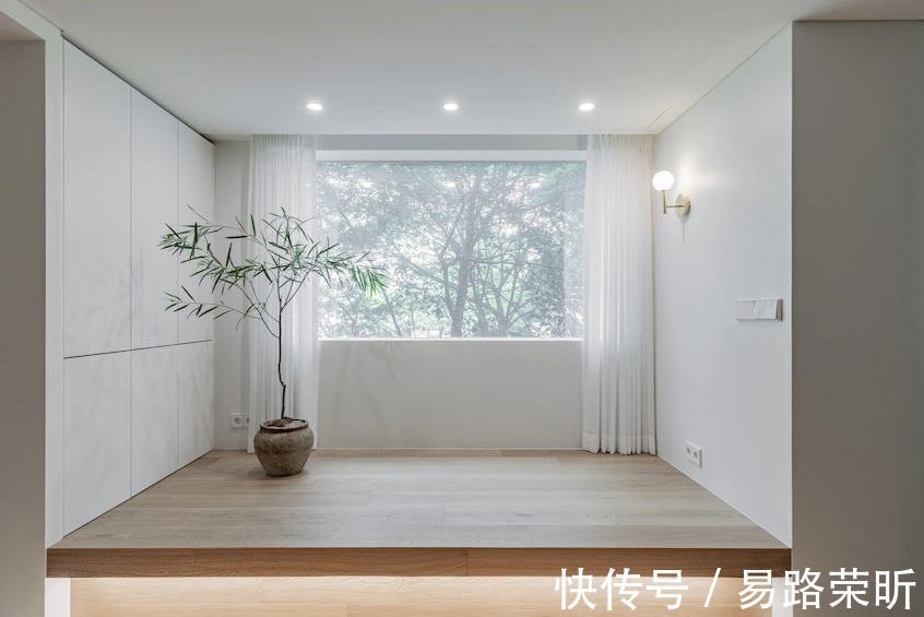 客餐厅|这是一套有30年历史的老公寓了,将空间布局重做调整与规划,打造出三室三厅的格局。