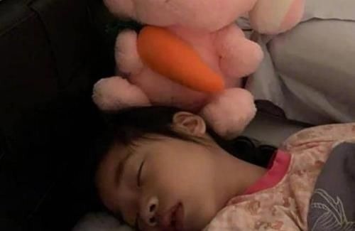 妈妈|儿子越长越像“大猩猩”,妈妈带去检查后,医生责问咋不早点来