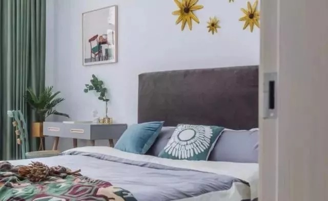 石膏线|85平两居室，这是我见过最轻奢漂亮、有品位的装修，太让人心动！