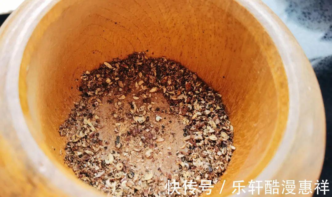 泡打粉|【辅食记】酥到掉渣的咸口儿点心,回味无穷,孩子怎么吃都不腻