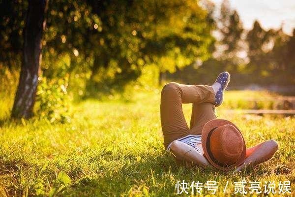 阳气不足|指甲上的“月牙”越多越好有些人可能搞错了,最好了解一下