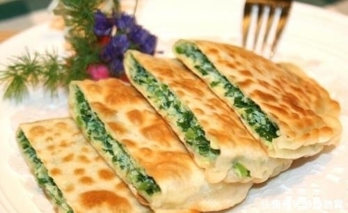 做韭菜盒子,什么时候起锅很关键,搞错的人不少,难怪不香不入味