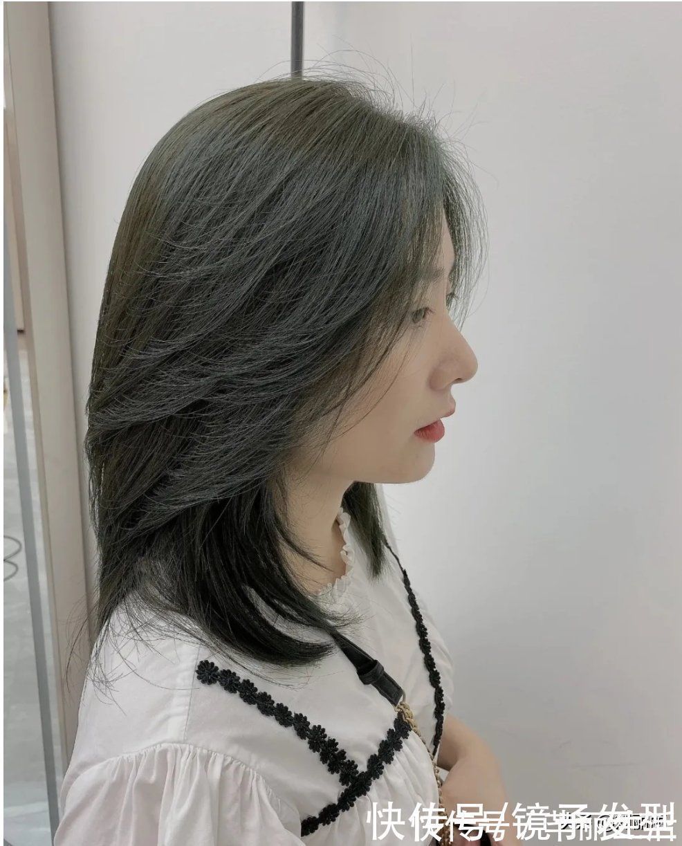 法式刘海 越剪越时尚发型18款,无论长短都很心动,剪完你也可以变美女