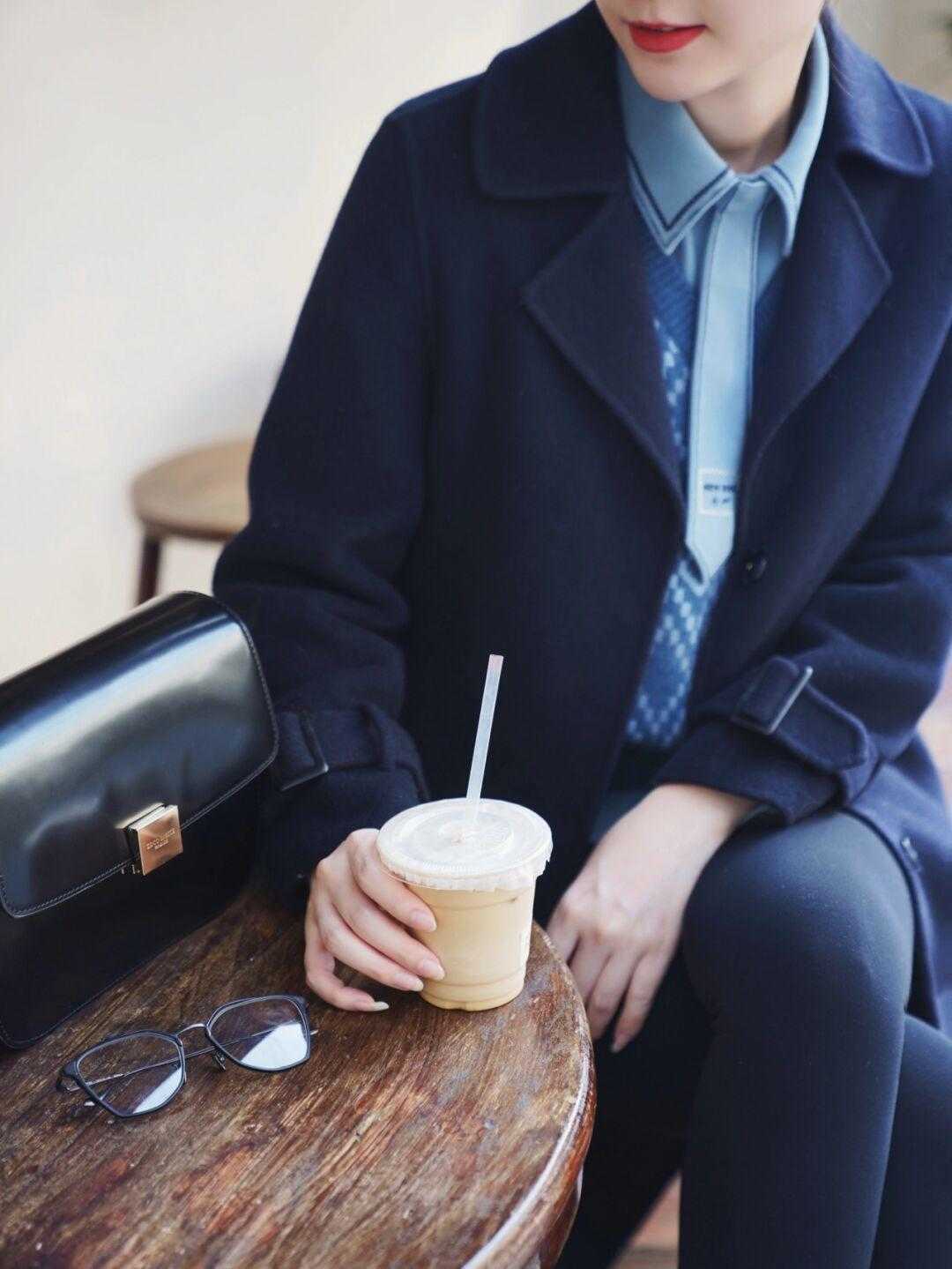 外套 精致女人选外套,必入这“三款”,简约优雅又有气质,谁穿谁美