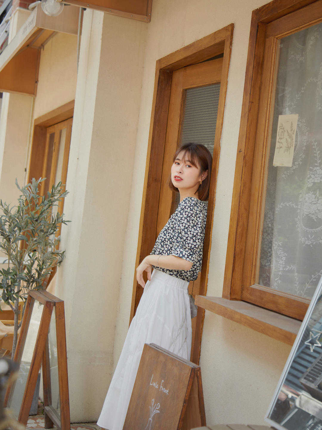 半身裙|粗腿最适合的衣服单品,显瘦还高级,你也可以这样