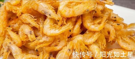 小河虾这道菜千万不要被你老婆看见了，要不然家里米饭要遭殃咯！