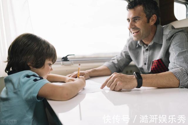 性观念|“用力点！”女儿的话让父母尴尬无比，家长和孩子相处要懂得避讳