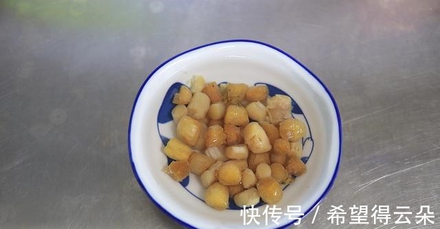 meggy|秋天爱吃“迷你大白菜”,这么做鲜香软嫩真提味,一顿饭干掉一锅!