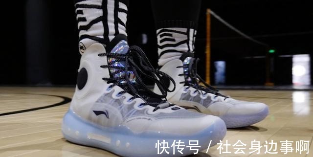 驭帅 除了价格没缺点,TOP1的团队旗舰实战鞋驭帅14有多强!