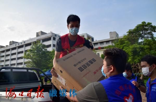 医疗机构|省级及多市县医疗机构集结海口 携手共筑疫情防控坚实壁垒