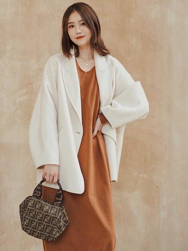 高跟鞋|今年秋天的首选大衣,这4个款式高级又大方,不管怎么穿都显贵