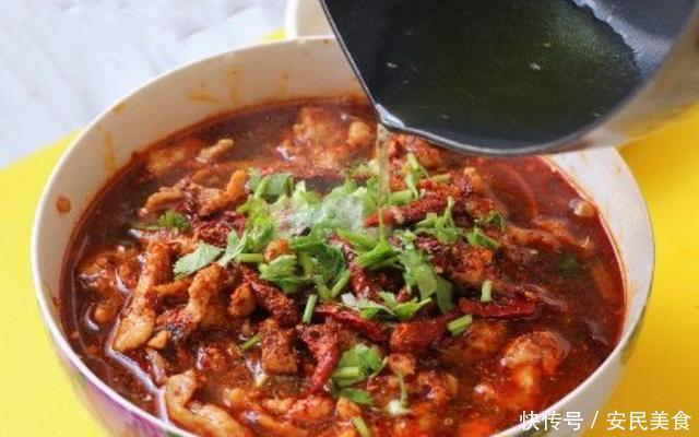 教你做爽滑的水煮肉片，方法配料告诉你，在家轻松搞定