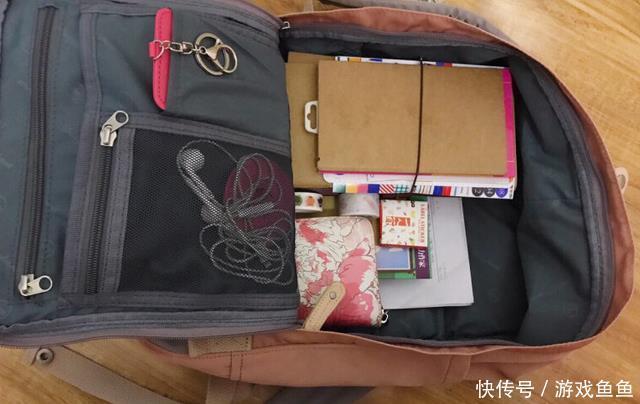 建议|孩子的书包堪比一个世界,为啥不建议家长翻书包?看完忍住别笑