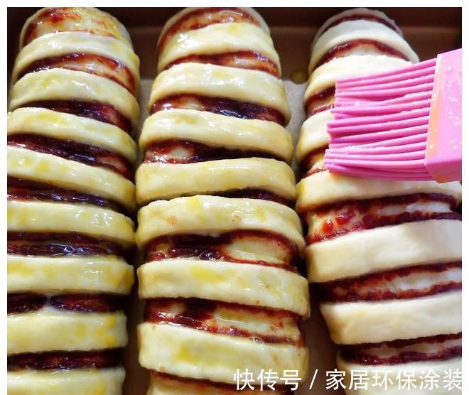 毛毛虫|在家做毛毛虫面包，没有一点添加剂，小朋友最喜欢，真是好吃极了