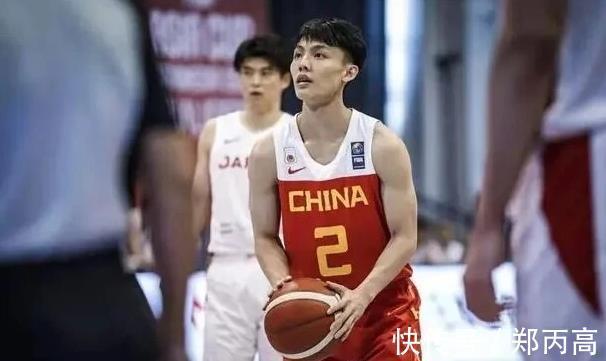 生日祝福|同天生日不同待遇!FIBA撰文祝周琦生快 网友:看不起徐杰吗?