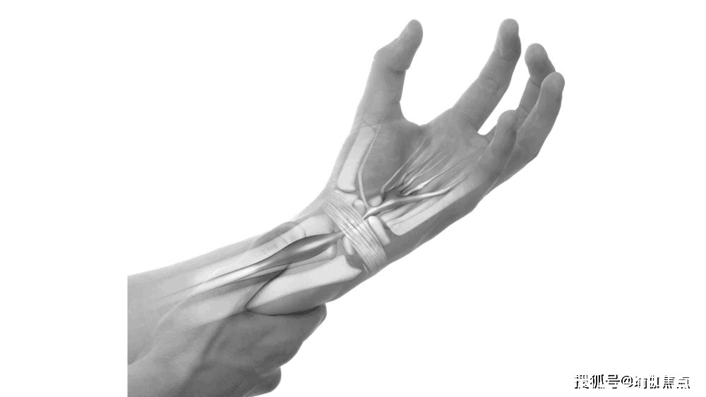 膝盖|练瑜伽好处虽多，但需注意这些部位避免受伤