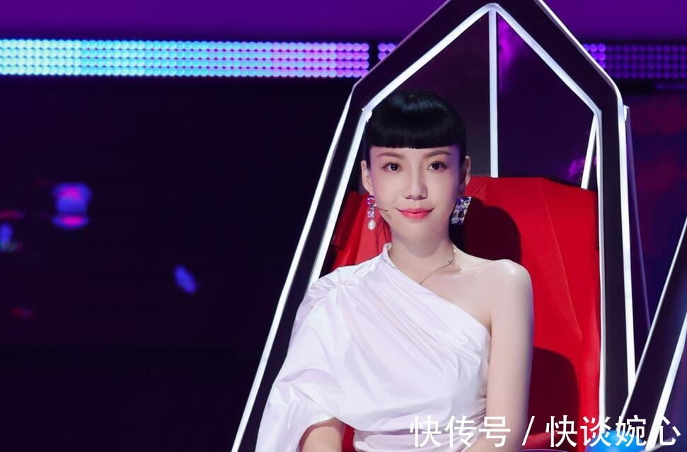 张碧晨|开口第一句就唱错歌词，这都能赢？《中国好声音》彻底变味儿了