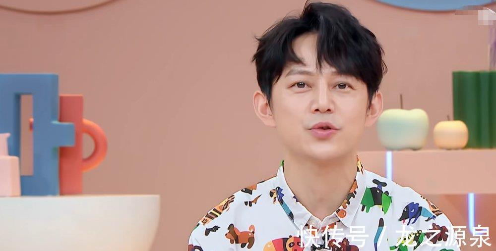 现实|沈梦辰上何炅新节目,有谁注意何炅对她的介绍?网友:现实了!