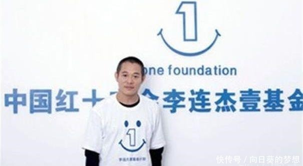 汇添富北交所创新精选两年定开混球速体育- 球速体育官方网站- APP下载助力世界杯合