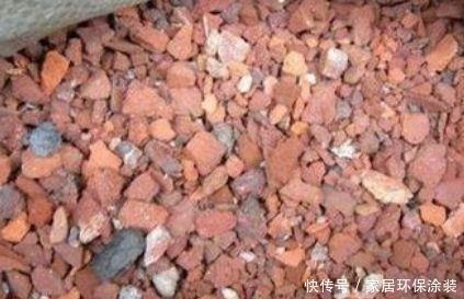 红砖块|捡3种料垫盆底,土壤疏松透气、不板结,花卉越长越有劲