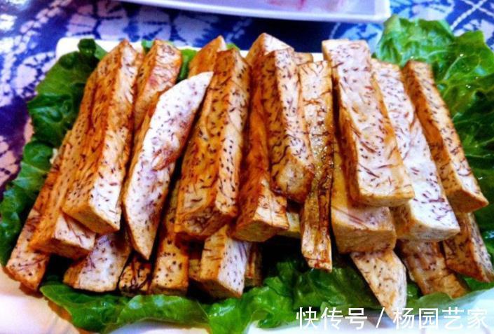 朋友们|入秋后,吃大鱼大肉不如吃芋头,含钾量高,简单一炖,营养美味!
