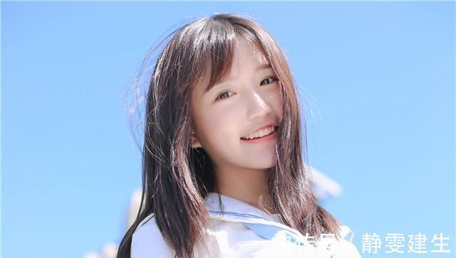 清纯|网红脸已经过时,2020年最火的是初恋脸,清纯高级又耐看