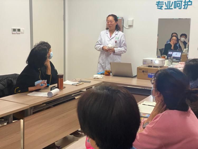 培训班|科学养护——淄博市妇幼保健院顺利举办第二届“爷爷奶奶母婴护理培训班”