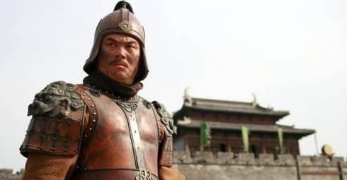 梁山$他是方腊手下第一武将,斩秦明败关胜,死于梁山众人的围攻中!