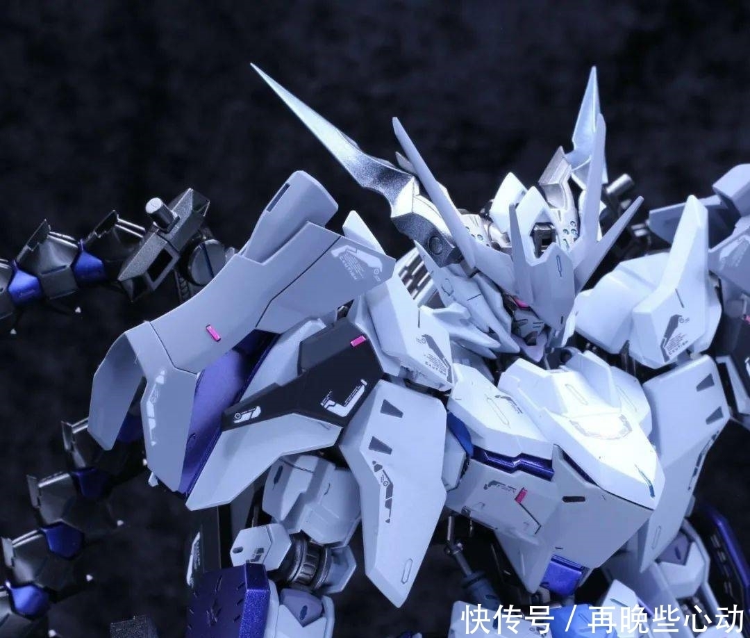 骑士|MG巴巴托斯苍白骑士造型大改造,绝了