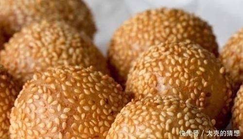 麻团|想吃麻团不用买，1碗糯米粉就能做，个个金黄酥脆，好吃停不下来