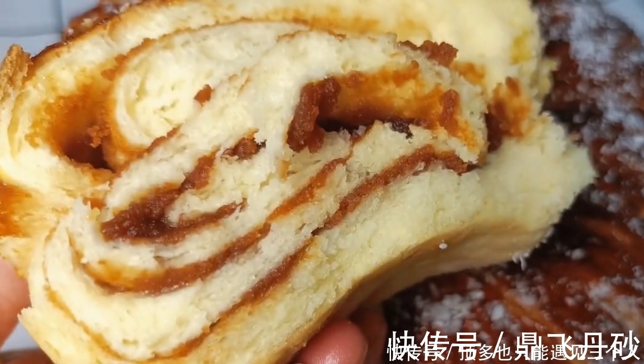 发酵|一斤面粉两个鸡蛋，我做出美味的大面包，香甜松软，比买的还好吃