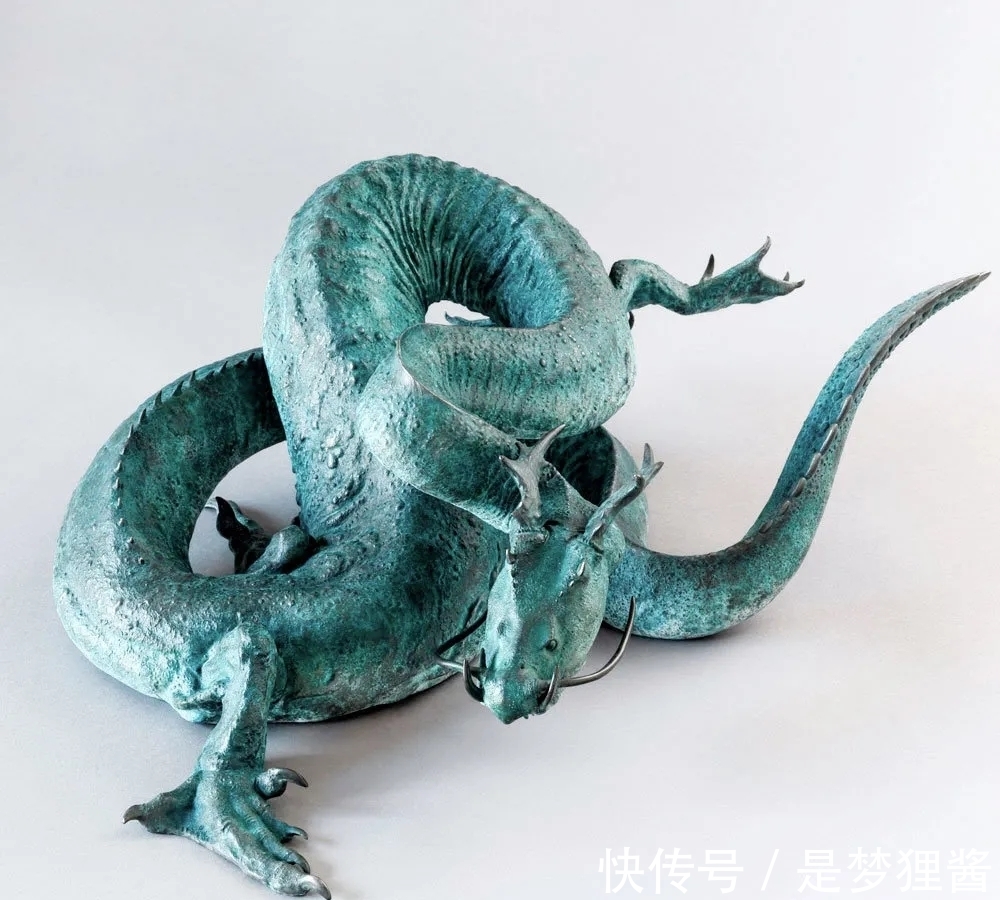 形象派!细致到肌肤纹理的动物雕塑大师