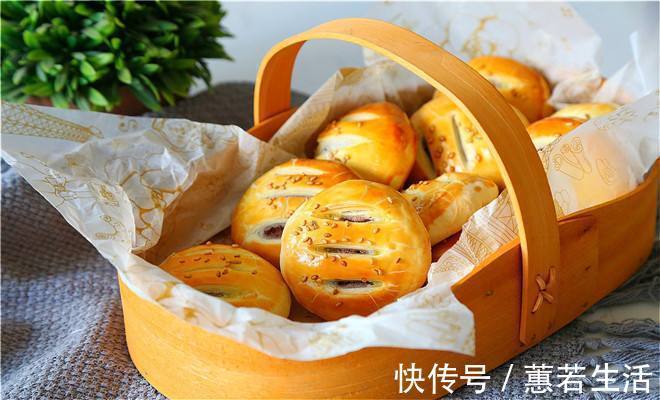 外酥里嫩的老婆饼,简单好吃,酥到掉渣
